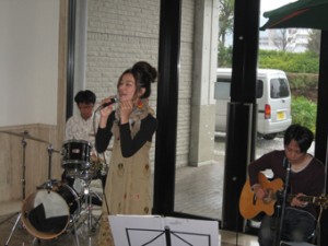 �摜(300x225)�E�g��摜(340x255)