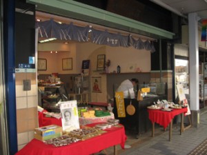 �摜(300x225)�E�g��摜(340x255)