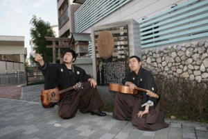 �摜(300x200)�E�g��摜(354x236)