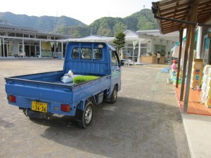 �摜(300x225)�E�g��摜(640x480)